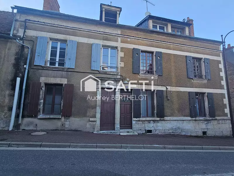 Maison, 256 m²