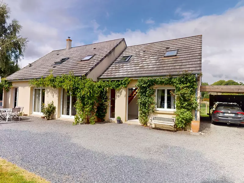 Maison, 156 m²
