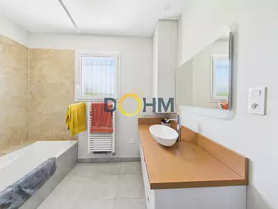 Maison, 105 m²