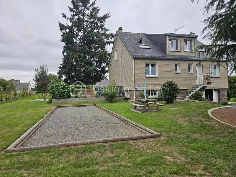 Maison, 160 m²