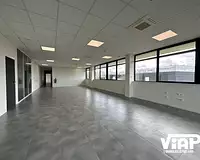 Divers, 2 950 m²