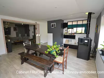 Maison, 147 m²