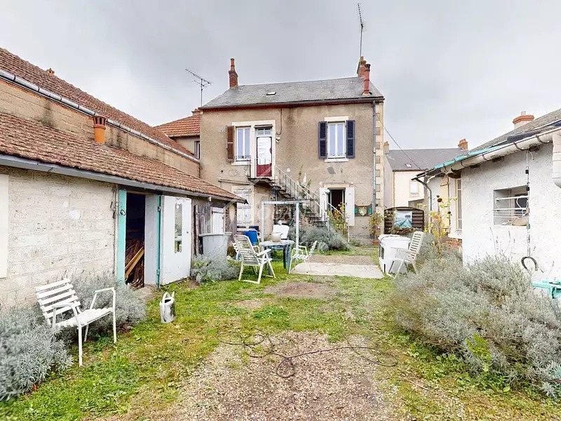 Immeuble, 177,07 m²