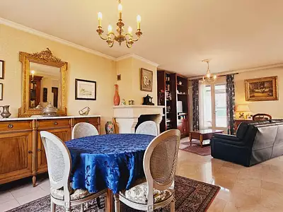 Maison, 102 m²
