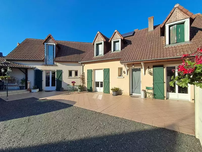 Maison, 184 m²