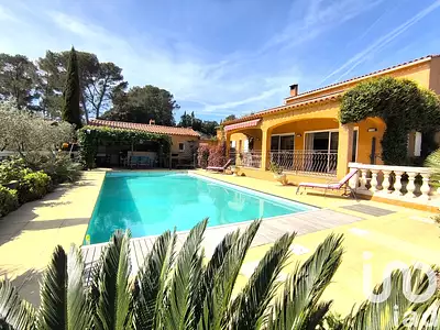 Maison, 170 m²