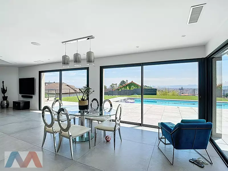 Maison, 201 m²
