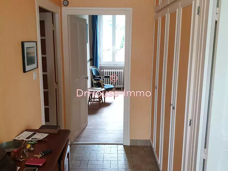 Maison, 197 m²