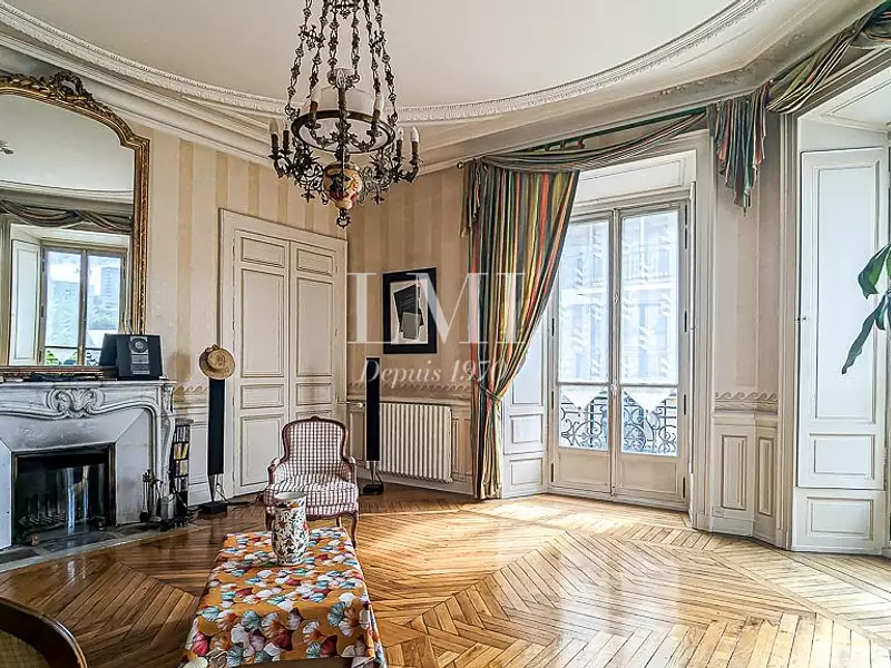 Appartement, 219 m²