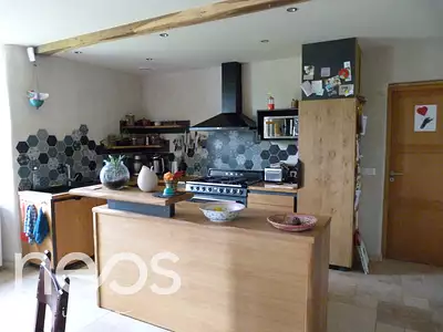 Maison, 220 m²