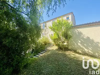 Maison, 197 m²