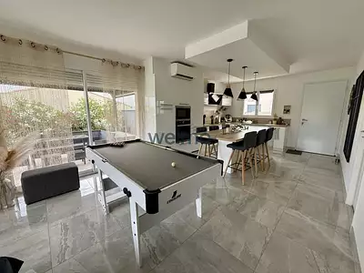 Maison, 83 m²