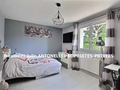 Maison, 170 m²