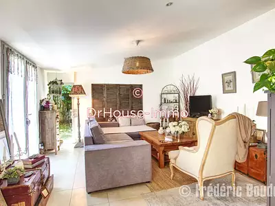 Maison, 175 m²