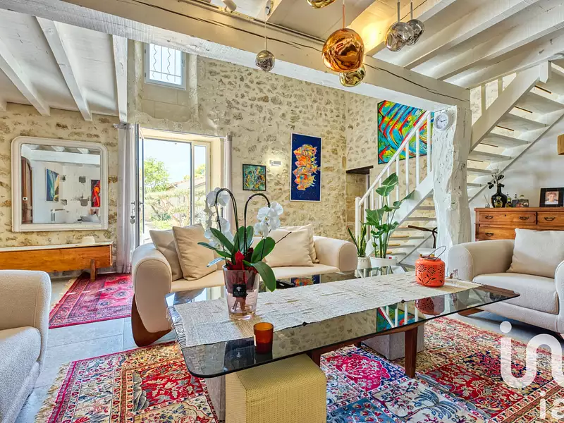 Maison, 390 m²