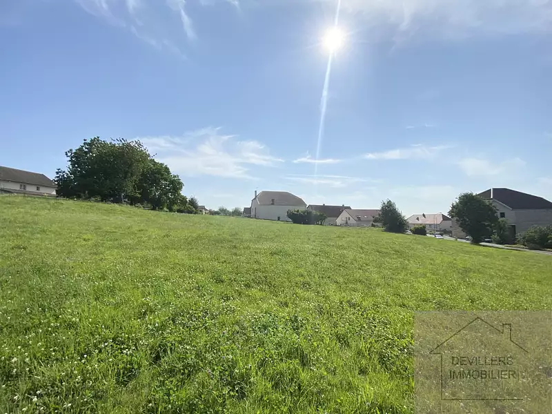 Terrain, 1 168 m²