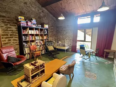 Maison, 260 m²