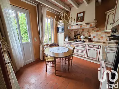 Maison, 250 m²