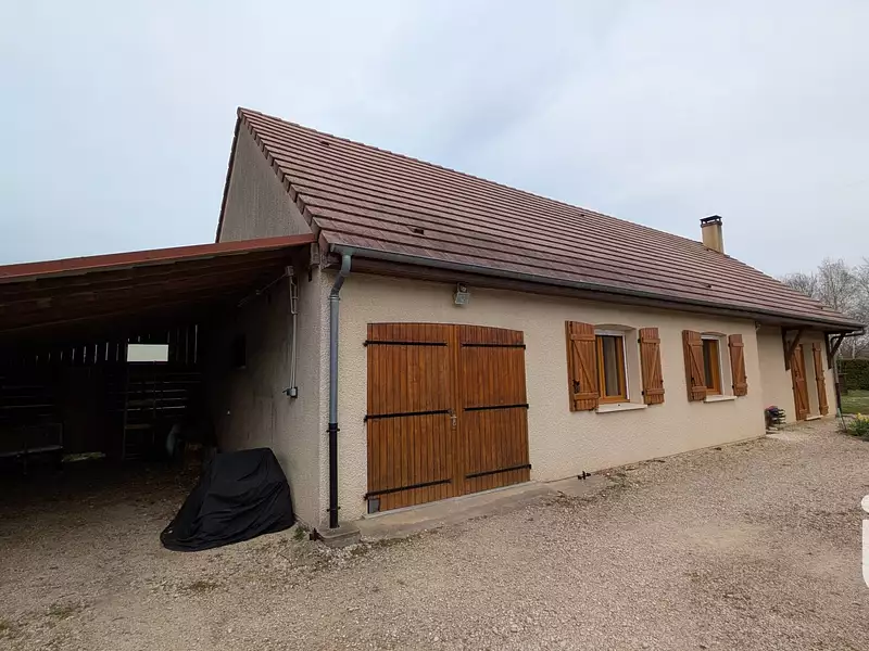 Maison, 99 m²