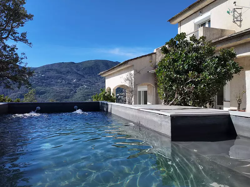Maison, 206 m²