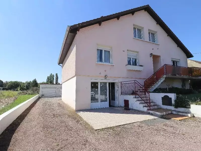 Maison, 220 m²