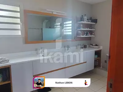 Maison, 250 m²