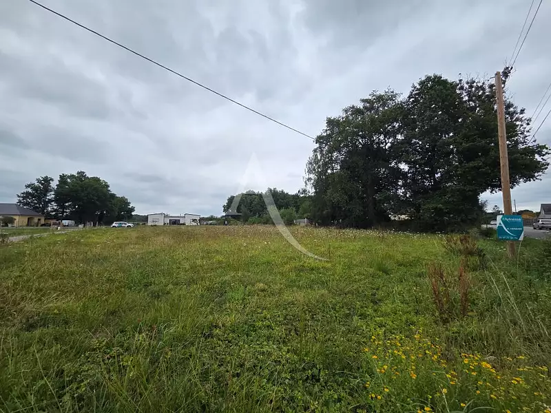 Terrain, 939 m²