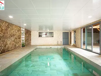 Maison, 523,27 m²