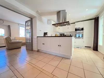Maison, 109 m²