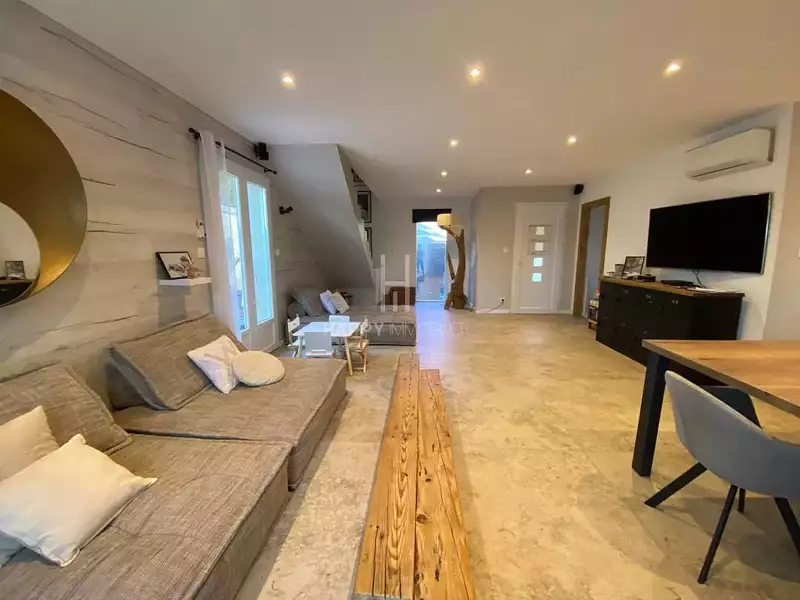Maison, 105 m²
