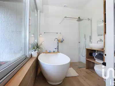Maison, 315 m²