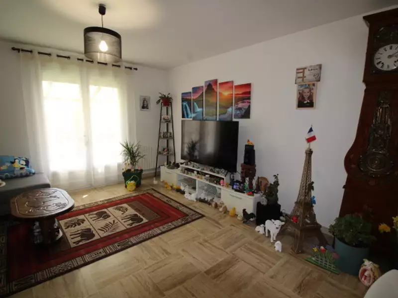 Maison, 141 m²