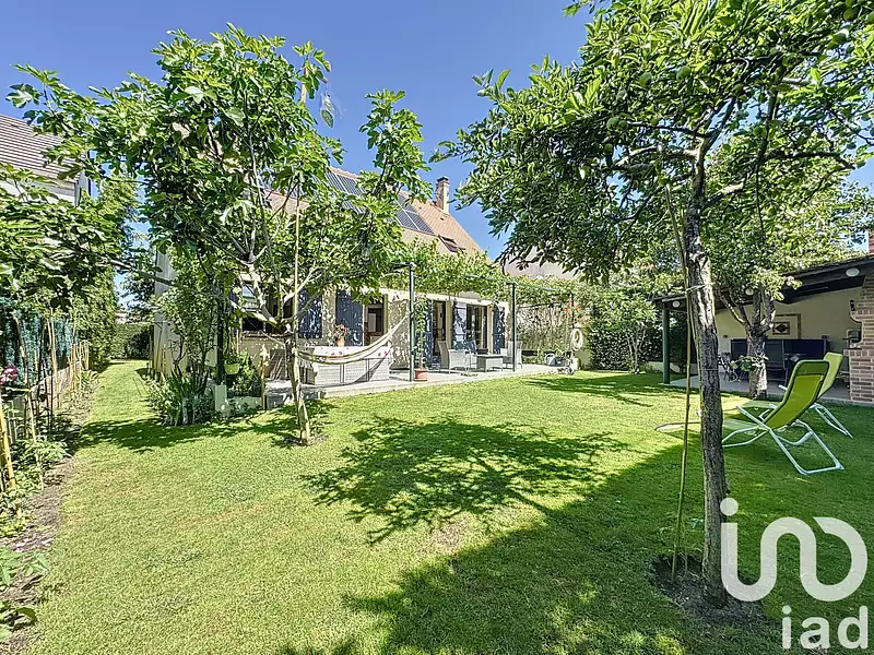 Maison, 231 m²