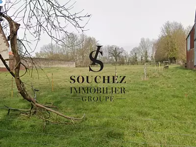 Terrain, 9 000 m²