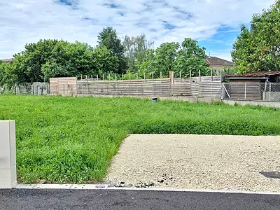 Terrain, 685 m²
