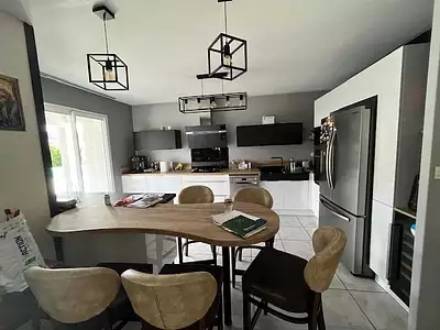 Maison, 151 m²