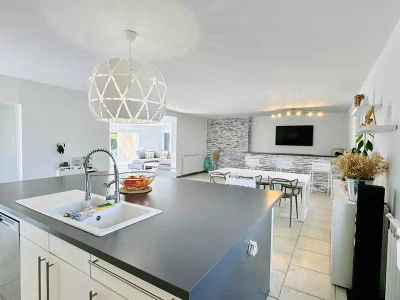 Maison, 200 m²