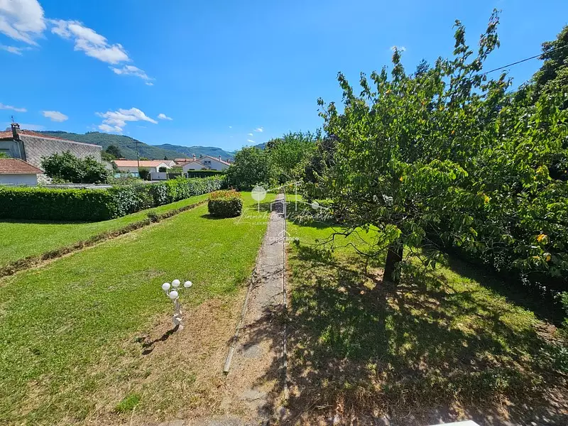 Maison, 241 m²