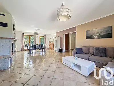 Maison, 231 m²