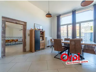 Maison, 185 m²