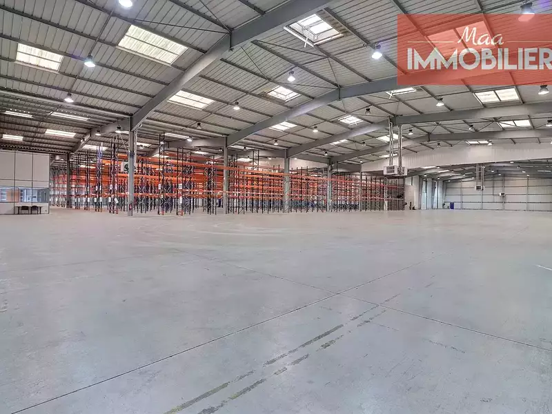 Divers, 6 700 m²