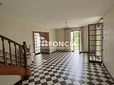 Maison, 163 m²