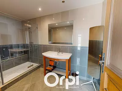 Maison, 203 m²