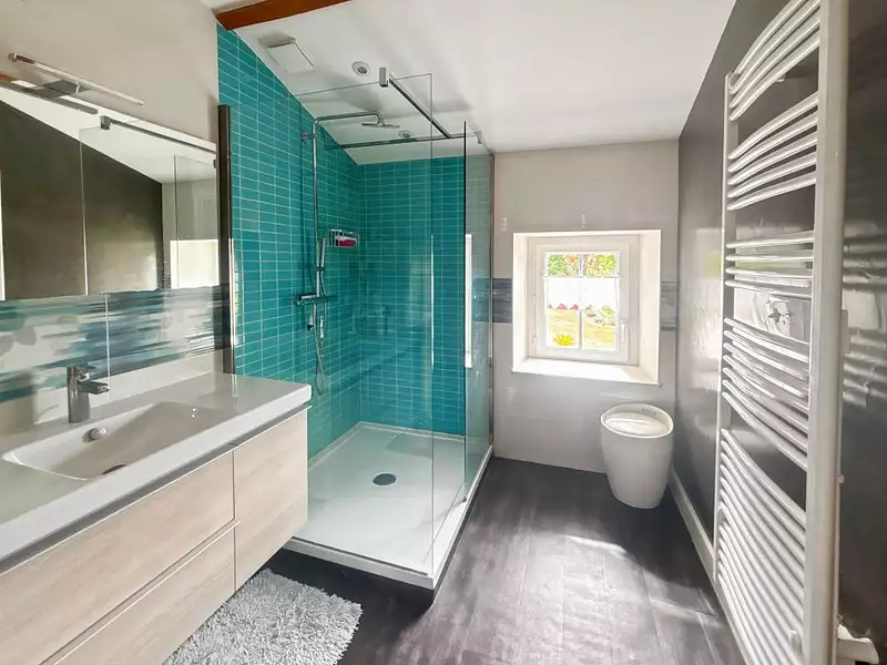 Maison, 210 m²