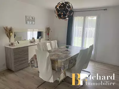 Maison, 102 m²