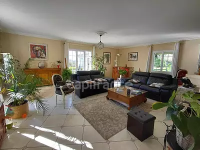 Maison, 295 m²