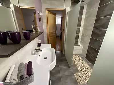 Maison, 216 m²