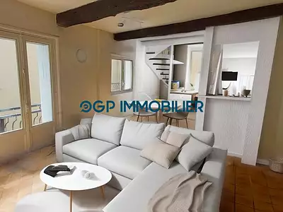 Maison, 77 m²
