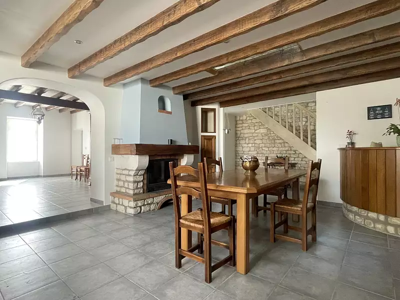 Maison, 160 m²