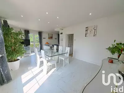 Maison, 185 m²